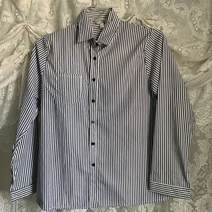 Long sleeve shirt size large